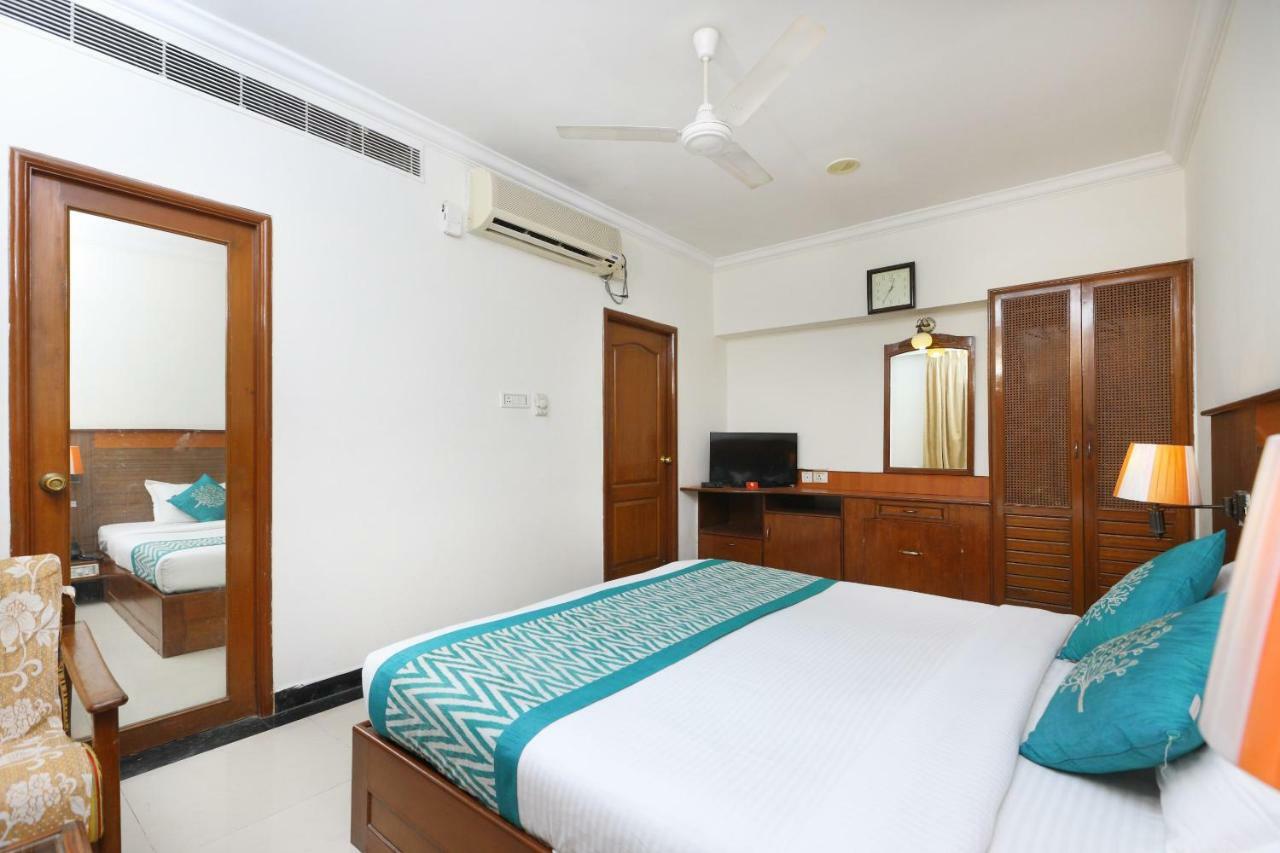 Oyo 1081 Hotel Sindhu International Tirupati Exterior photo